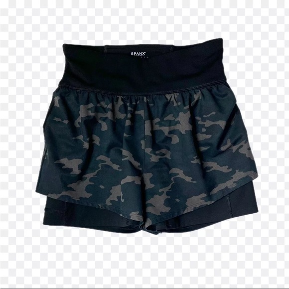 Spanx Women Sz S Get Moving Double Layer Short Black Camo Camouflage Athletic - Picture 3 of 9